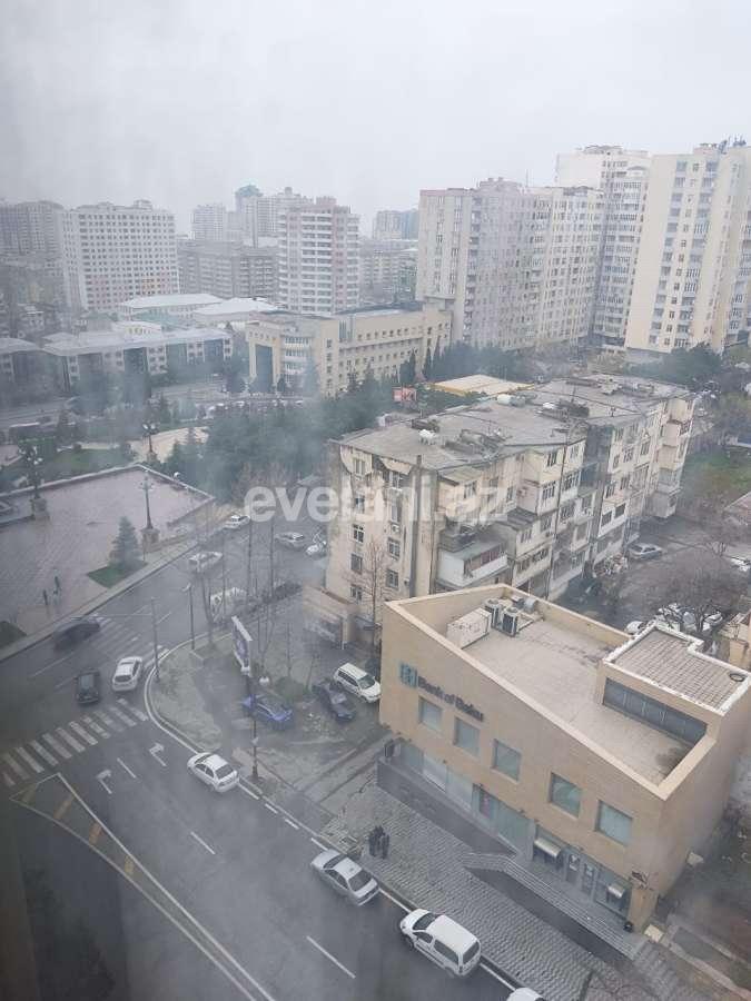 Satılır, yeni tikili, 3 otaqlı, 142 m², Elmlər Akademiyası m.