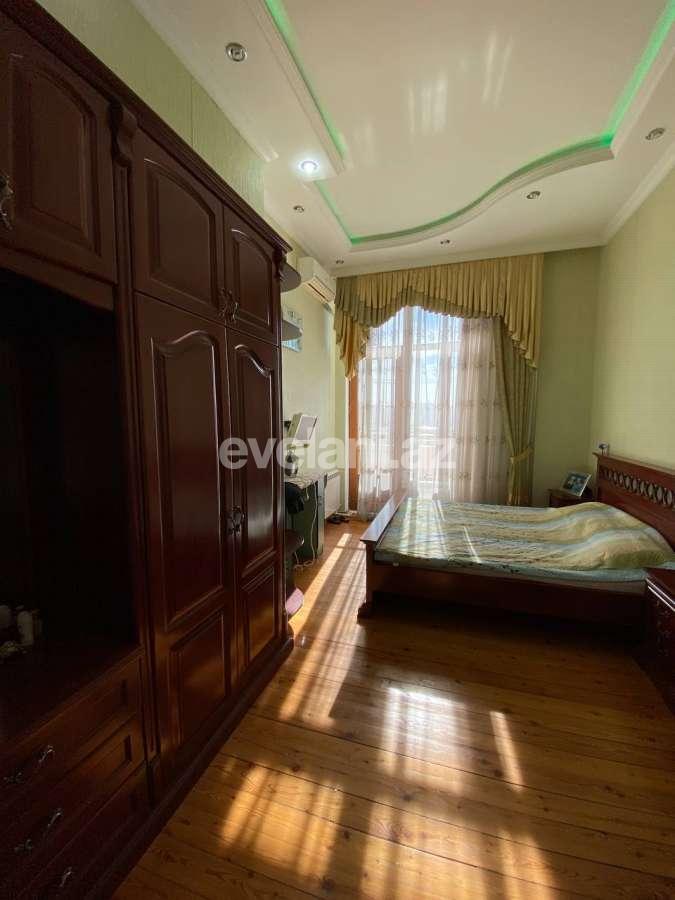 Продаётся, новостройка, 4-комнаты, 200 m², Азадлыг проспекти m.