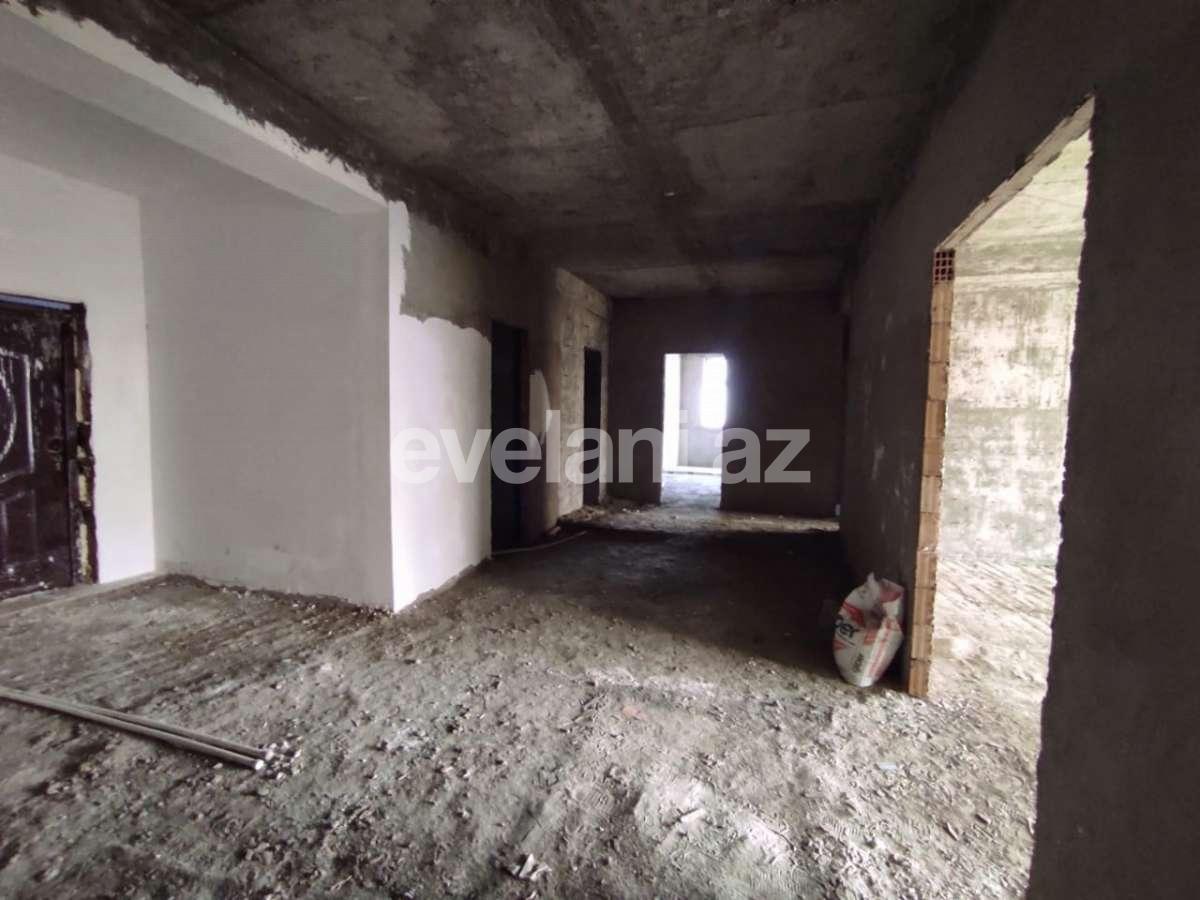 Satılır, yeni tikili, 4 otaqlı, 186 m², Şah İsmayıl Xətai m.