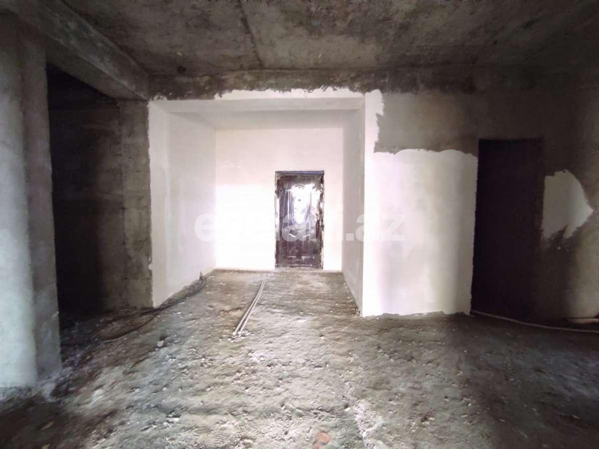 Satılır, yeni tikili, 4 otaqlı, 186 m², Şah İsmayıl Xətai m.