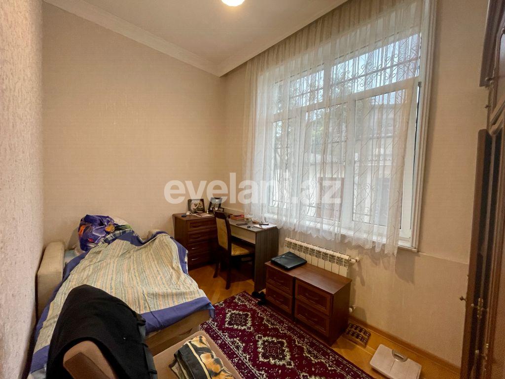 Продаётся, дом / дача, 4-комнаты, 130 m², Ази Асланов m.