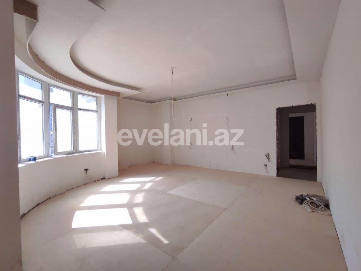 Satılır, yeni tikili, 3 otaqlı, 135 m², Şah İsmayıl Xətai m.