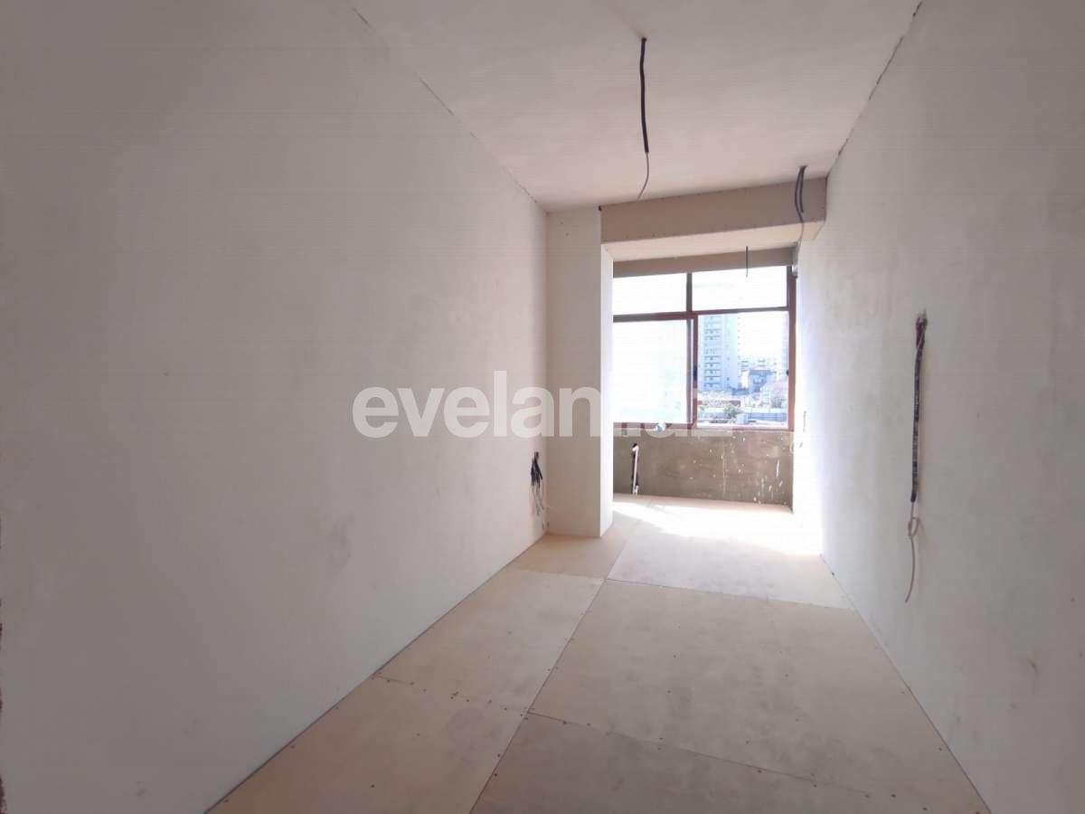 Satılır, yeni tikili, 3 otaqlı, 135 m², Şah İsmayıl Xətai m.