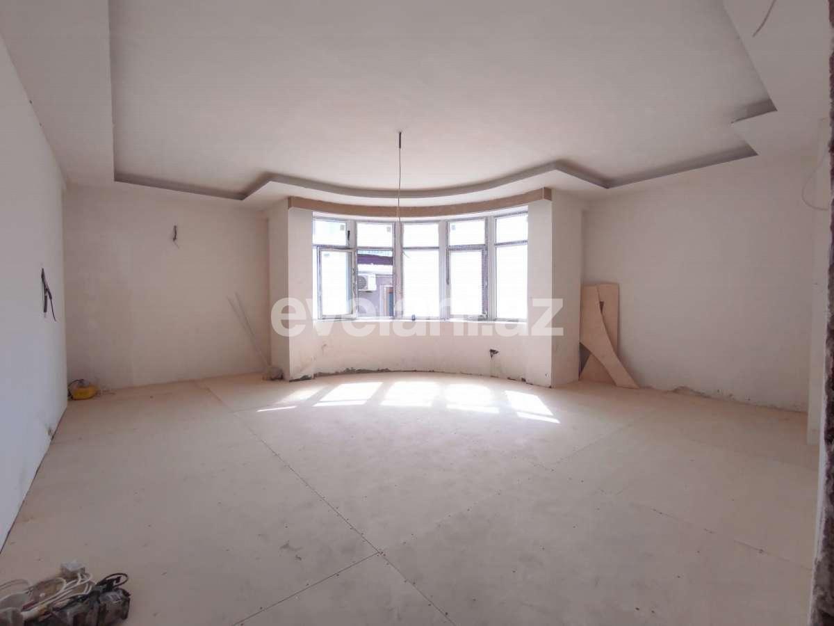 Satılır, yeni tikili, 3 otaqlı, 135 m², Şah İsmayıl Xətai m.