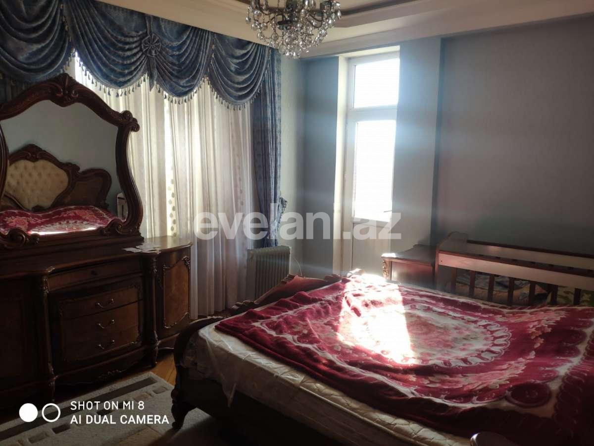 Kirayə verilir, yeni tikili, 2 otaqlı, 85 m², İnşaatçılar m.
