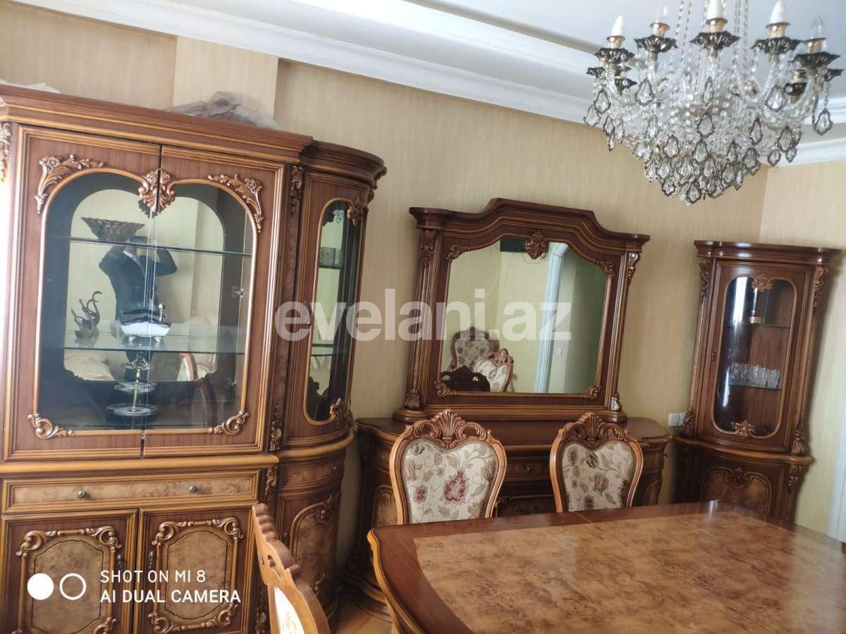 Kirayə verilir, yeni tikili, 2 otaqlı, 85 m², İnşaatçılar m.