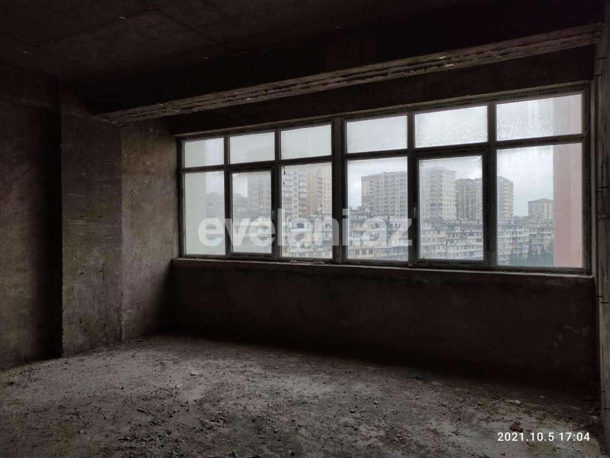 Satılır, yeni tikili, 2 otaqlı, 102 m², 9-cu mikrorayon q.