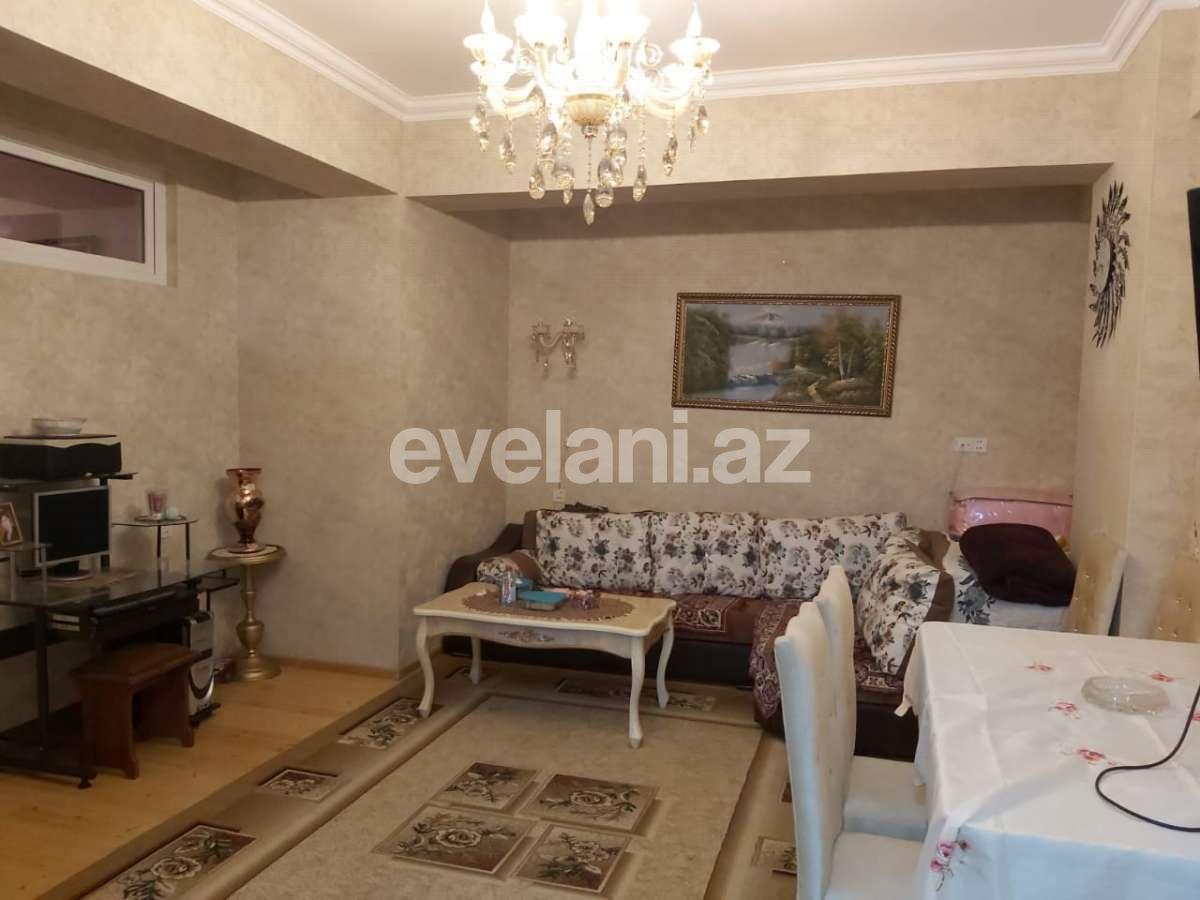 Satılır, yeni tikili, 2 otaqlı, 80 m², İnşaatçılar m.