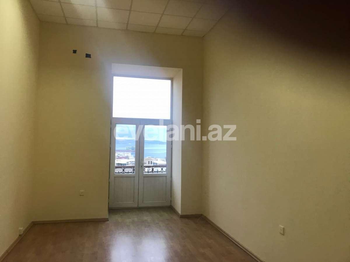 Satılır, ofis, 7 otaqlı, 300 m², İçəri Şəhər m.