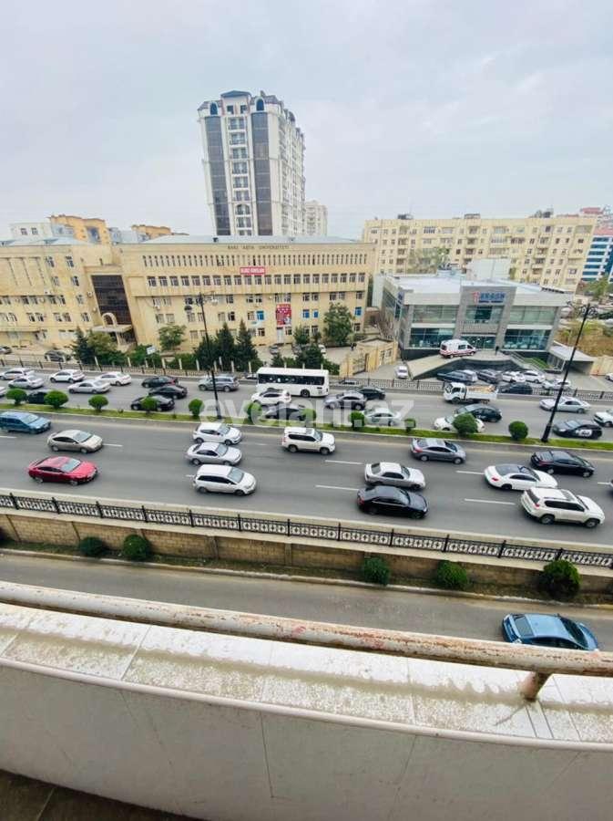 Satılır, yeni tikili, 3 otaqlı, 85 m², Bakı, Nəsimi r, 8 Noyabr m.