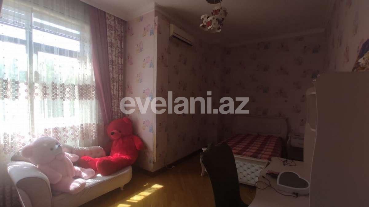 Satılır, yeni tikili, 4 otaqlı, 250 m², 28 may m.