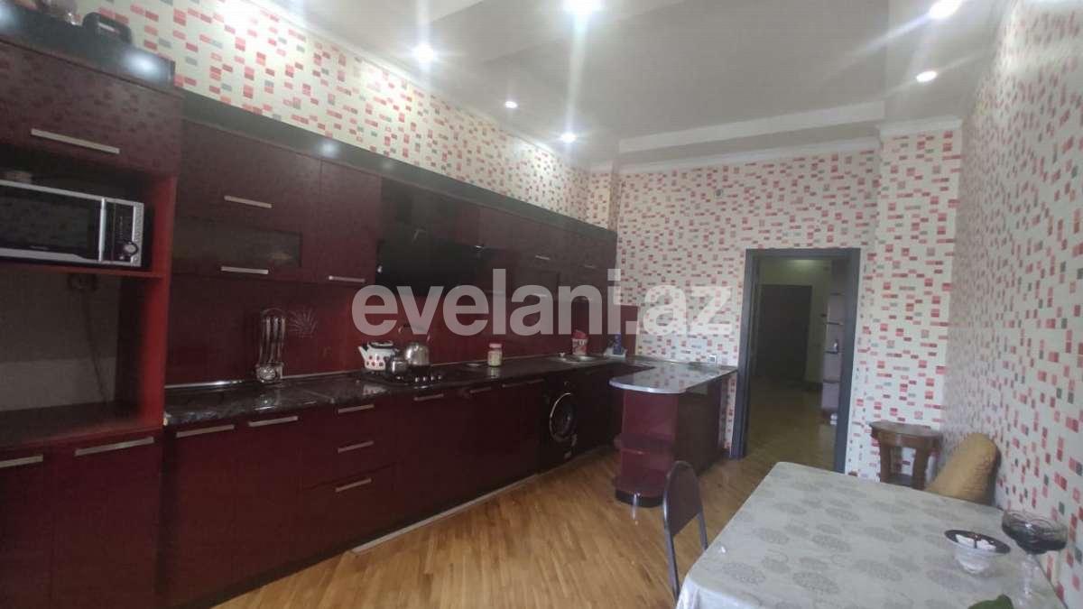 Satılır, yeni tikili, 4 otaqlı, 250 m², 28 may m.