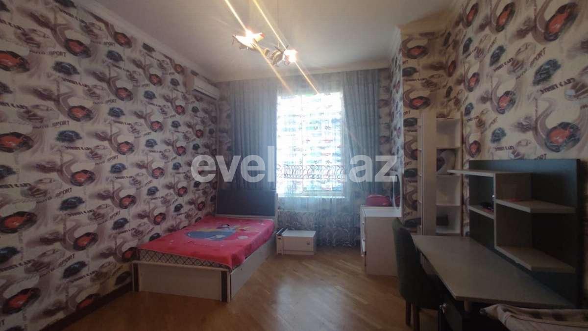 Satılır, yeni tikili, 4 otaqlı, 250 m², 28 may m.