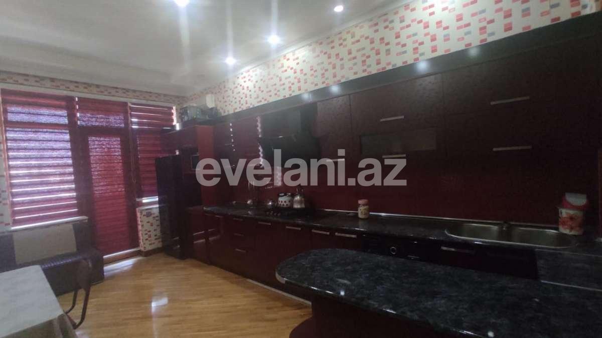 Satılır, yeni tikili, 4 otaqlı, 250 m², 28 may m.