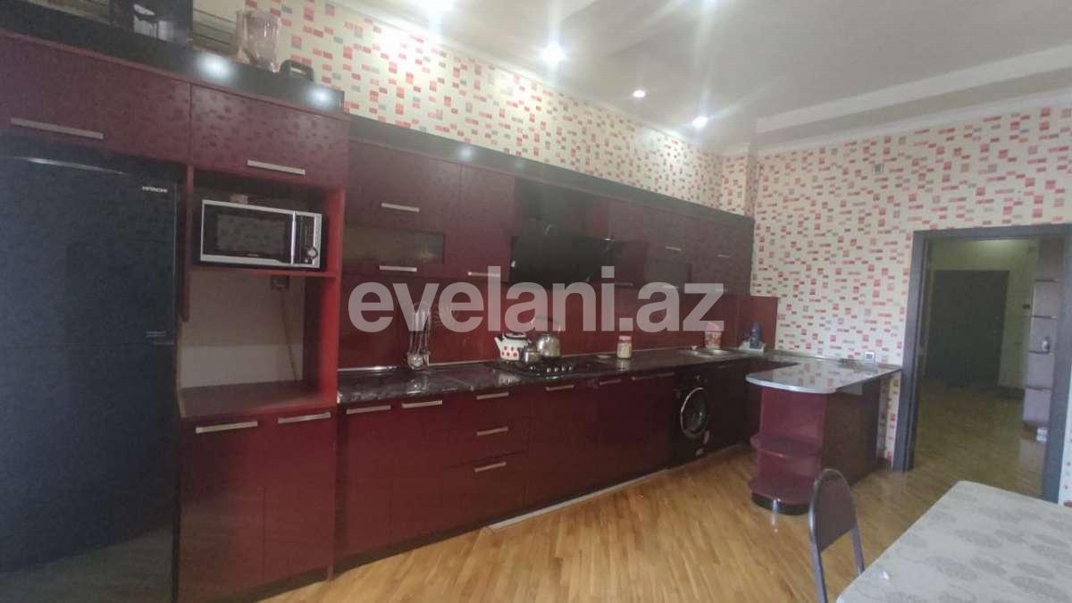 Satılır, yeni tikili, 4 otaqlı, 250 m², 28 may m.