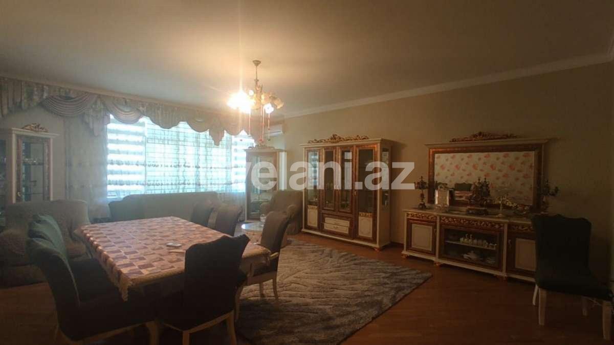 Satılır, yeni tikili, 4 otaqlı, 250 m², 28 may m.