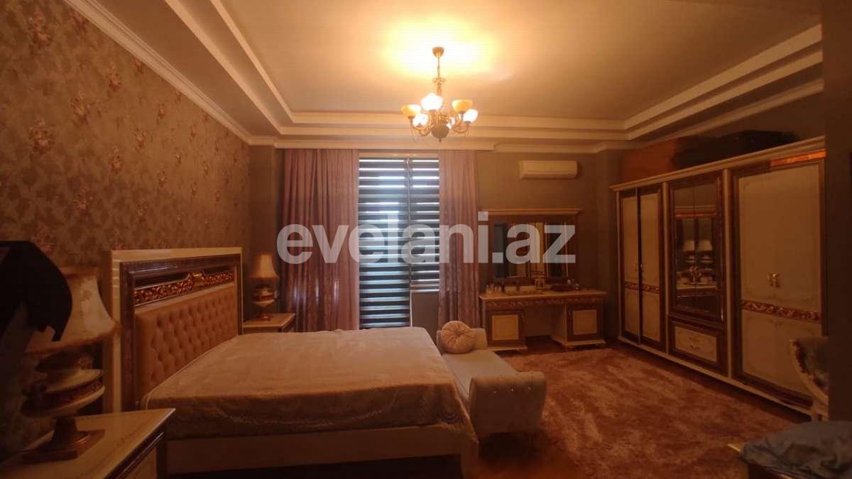 Satılır, yeni tikili, 4 otaqlı, 250 m², 28 may m.