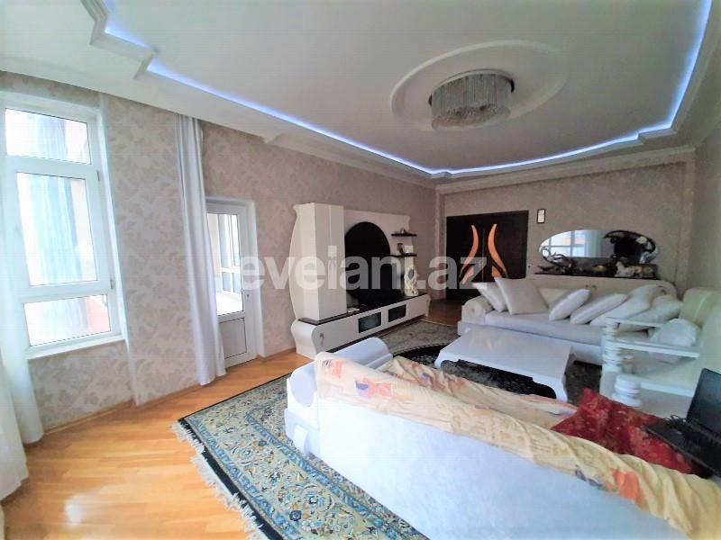 Satılır, yeni tikili, 3 otaqlı, 137 m², İnşaatçılar m.