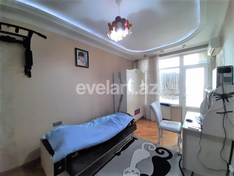 Satılır, yeni tikili, 3 otaqlı, 137 m², İnşaatçılar m.