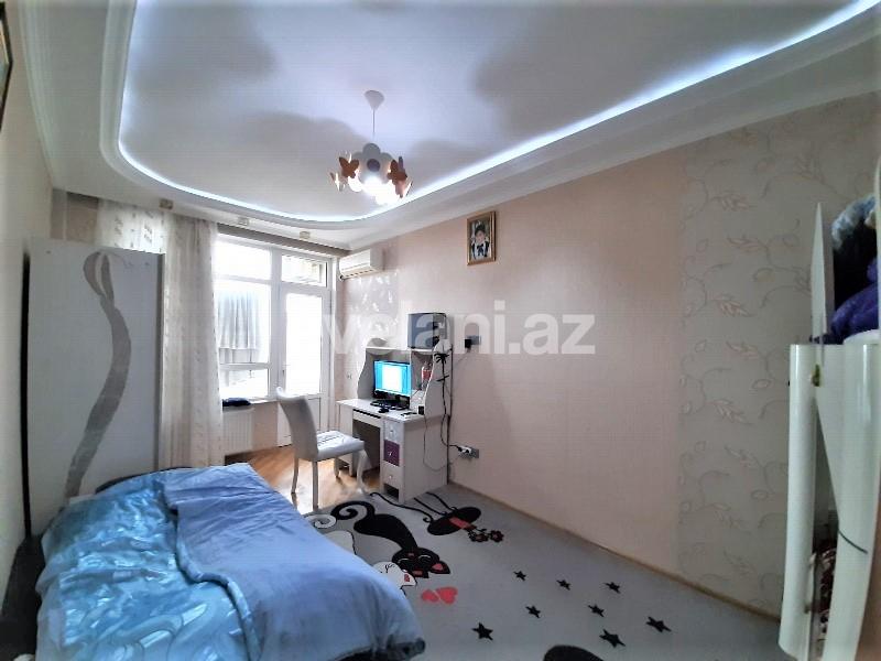 Satılır, yeni tikili, 3 otaqlı, 137 m², İnşaatçılar m.