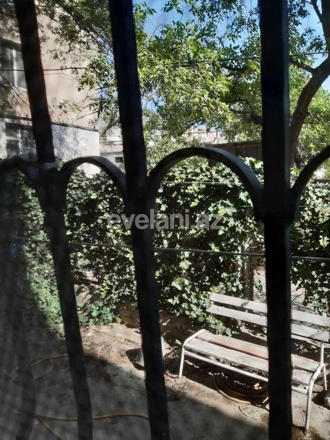 Satılır, köhnə tikili, 2 otaqlı, 53 m², Bakı, Yasamal r, Yasamal q, İnşaatçılar m.