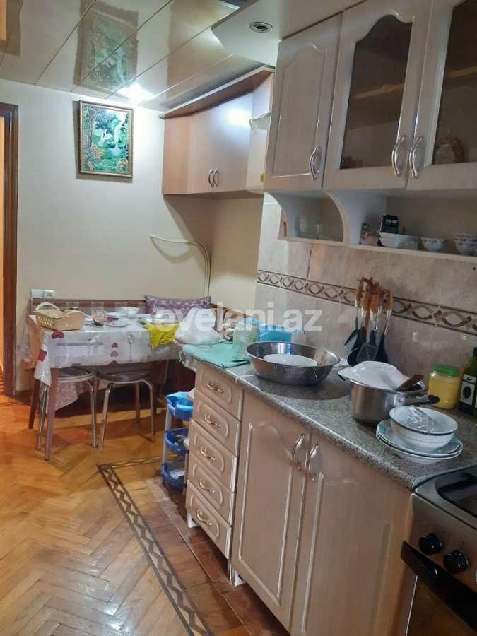 Satılır, köhnə tikili, 2 otaqlı, 53 m², Bakı, Yasamal r, Yasamal q, İnşaatçılar m.