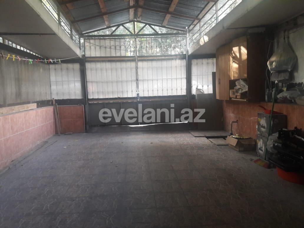 Satılır, köhnə tikili, 2 otaqlı, 70 m², Bakı, Binəqədi r, M. Rəsulzadə q, Azadlıq prospekti m.