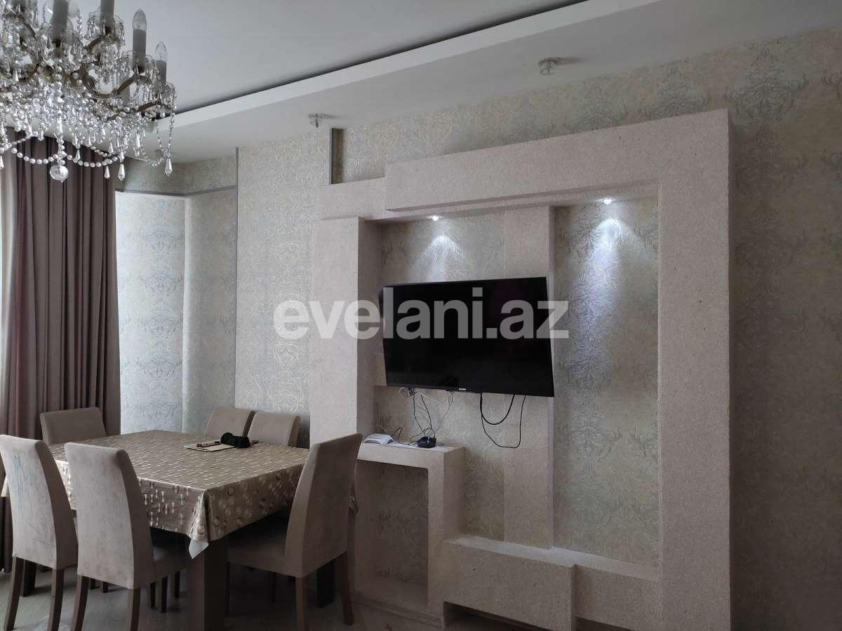 Satılır, yeni tikili, 2 otaqlı, 60 m², İnşaatçılar m.