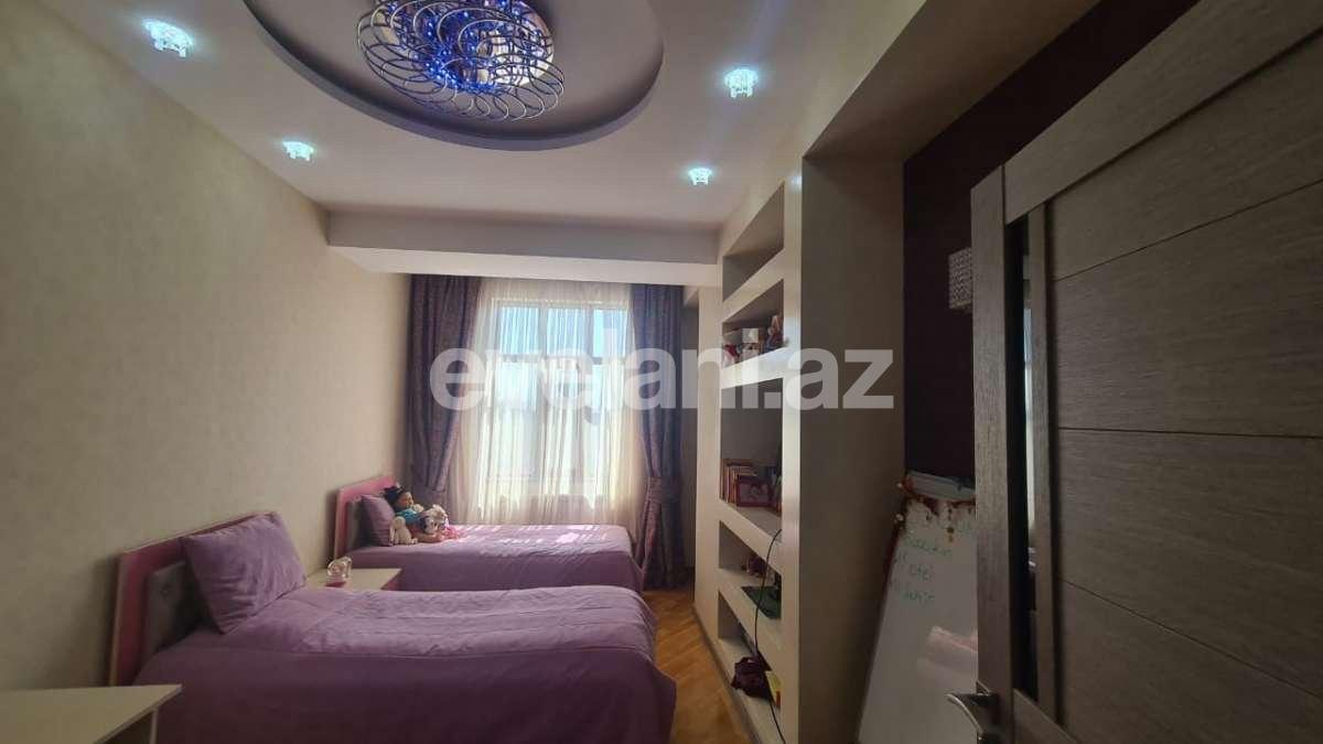 Satılır, yeni tikili, 4 otaqlı, 184 m², Gənclik m.