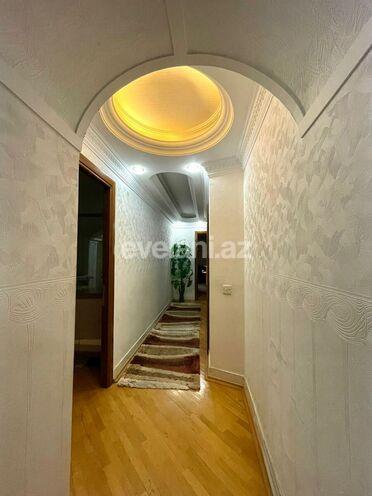 Продаётся, вторичка, 4-комнаты, 110 m², Нефтчиляр m.