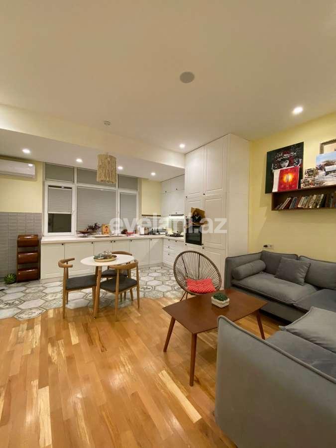 Satılır, yeni tikili, 2 otaqlı, 70 m², Nəriman Nərimanov m.