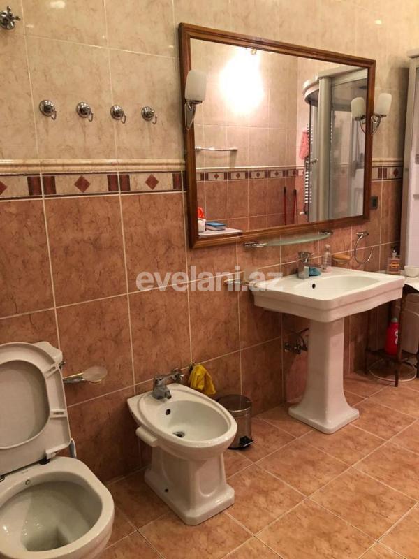 Kirayə verilir, köhnə tikili, 3 otaqlı, 185 m², Sahil m.