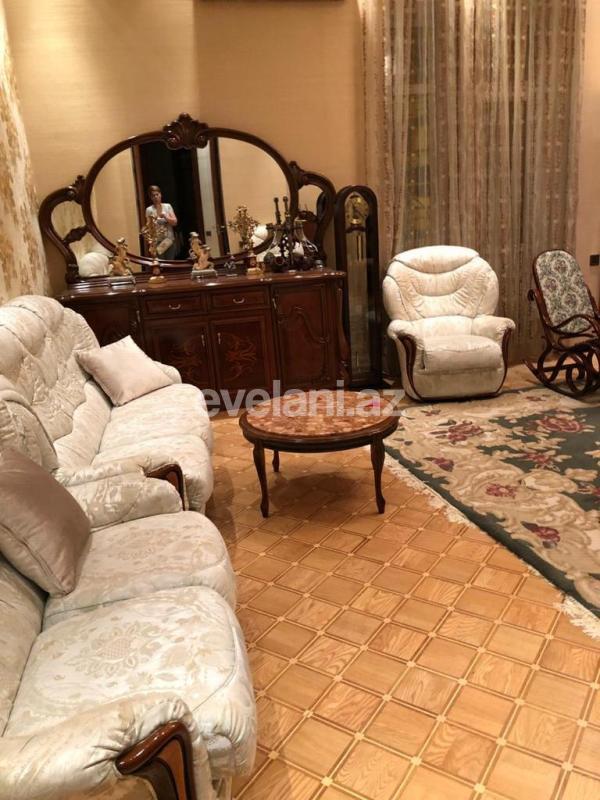 Kirayə verilir, köhnə tikili, 3 otaqlı, 185 m², Sahil m.