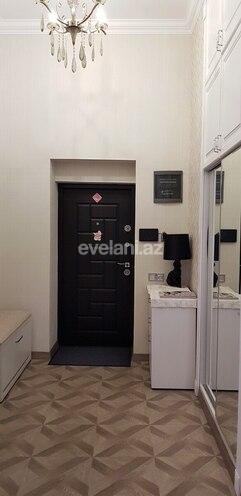 Satılır, köhnə tikili, 3 otaqlı, 125 m², İçəri Şəhər m.