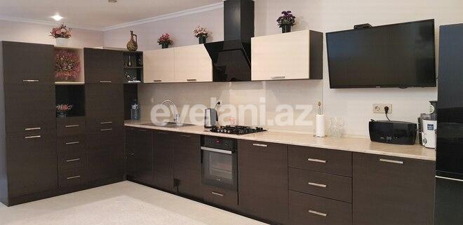 Satılır, köhnə tikili, 3 otaqlı, 125 m², İçəri Şəhər m.