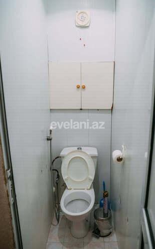 Satılır, köhnə tikili, 3 otaqlı, 55 m², Azadlıq prospekti m.