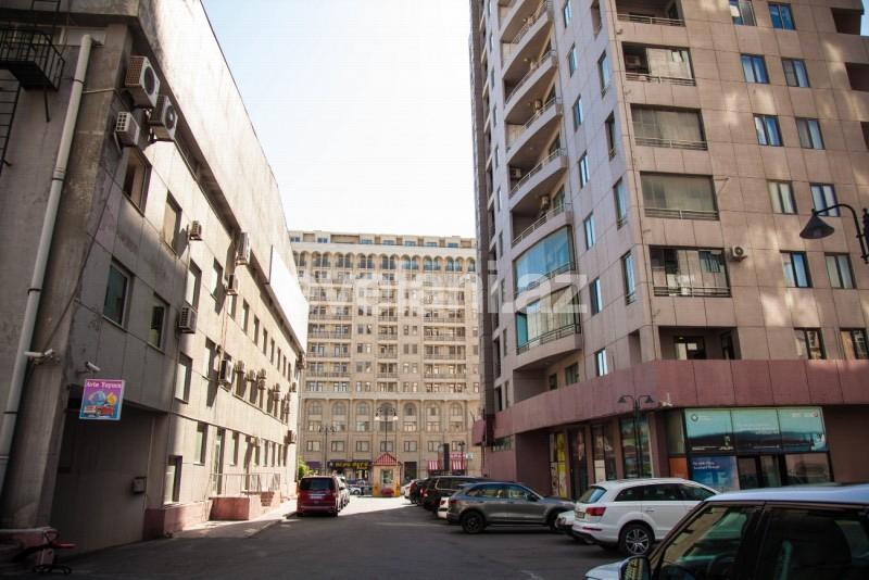 Satılır, yeni tikili, 3 otaqlı, 160 m², Gənclik m.
