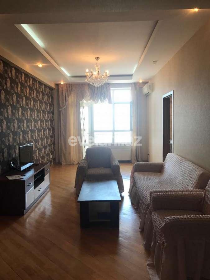 Kirayə verilir, yeni tikili, 3 otaqlı, 100 m², Badamdar q.