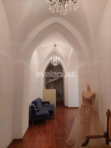 Kirayə verilir, obyekt, 130 m², İçəri Şəhər m.