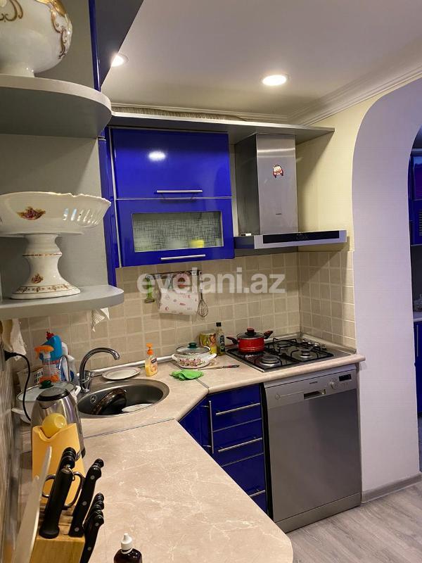 Sale, old building, 3 room, 90 m², Yasamal r.