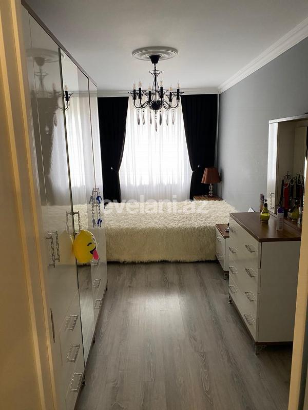 Sale, old building, 3 room, 90 m², Yasamal r.