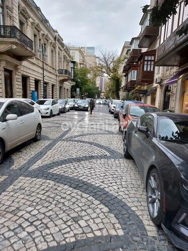 Сдаётся, вторичка, 4-комнаты, 140 m², Сабаильский r.