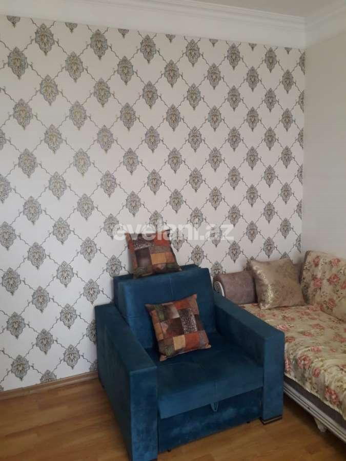 Satılır, köhnə tikili, 2 otaqlı, 35 m², Bakı, Nəsimi r, 3-cü mikrorayon q, Memar Əcəmi m.