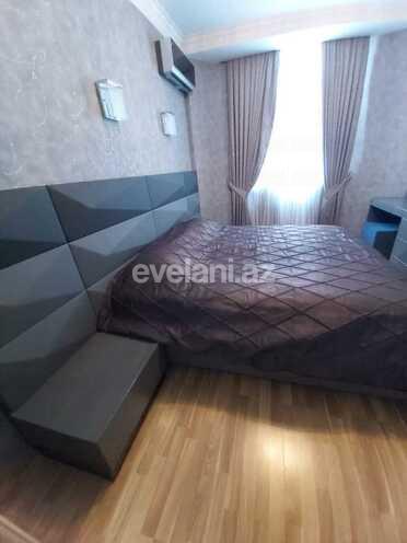 Satılır, yeni tikili, 2 otaqlı, 90 m², Azadlıq prospekti m.