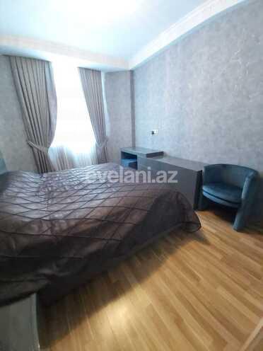 Satılır, yeni tikili, 2 otaqlı, 90 m², Azadlıq prospekti m.