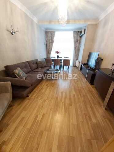 Satılır, yeni tikili, 2 otaqlı, 90 m², Azadlıq prospekti m.