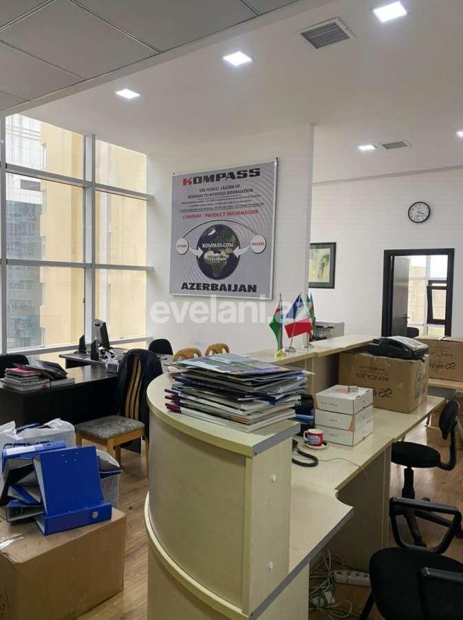 Kirayə verilir, ofis, 3 otaqlı, 45 m², Nəsimi r.