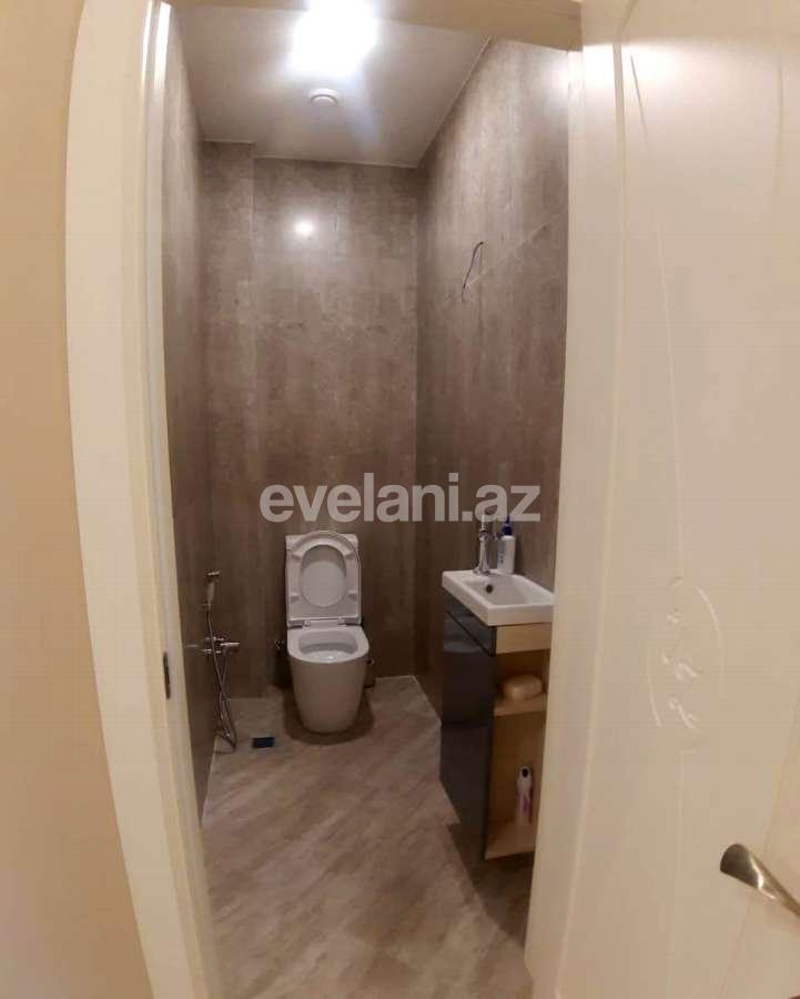 Satılır, yeni tikili, 3 otaqlı, 130 m², Elmlər Akademiyası m.