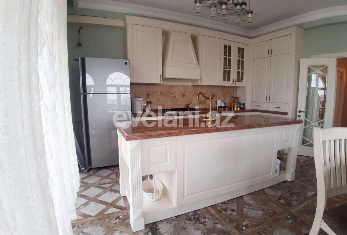 Satılır, yeni tikili, 3 otaqlı, 130 m², Elmlər Akademiyası m.