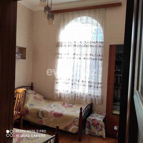 Продаётся, вторичка, 2-комнаты, 70 m², 28 мая m.